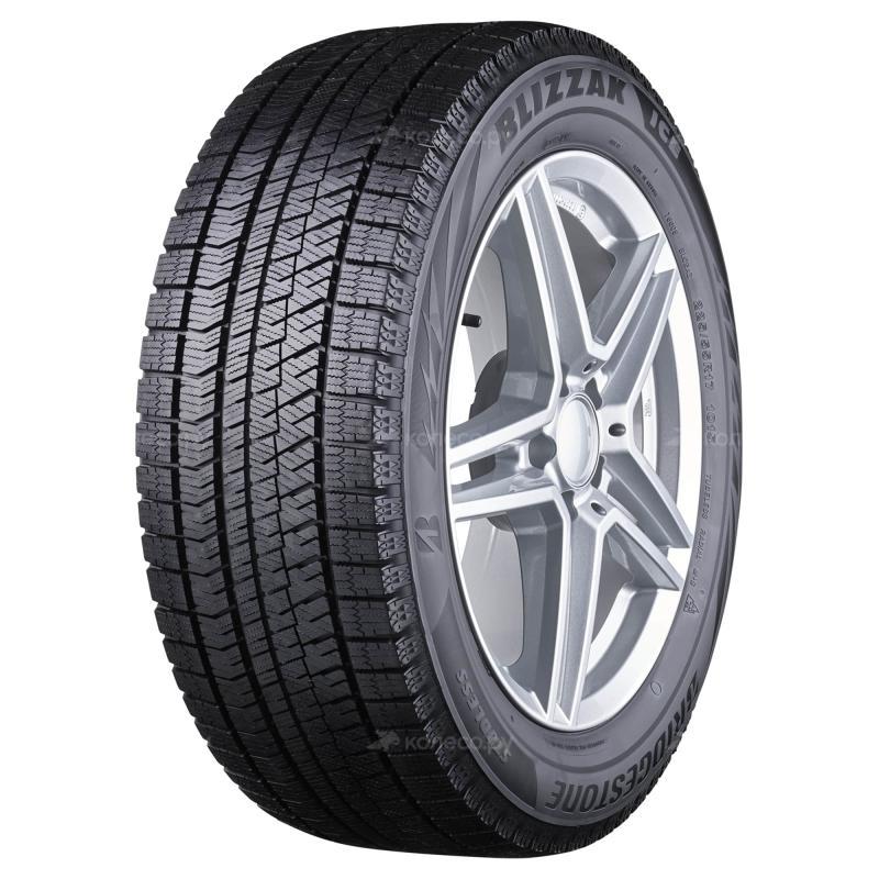 ブリヤンテス・レッド BRIDGESTONE BLIZZAK VRX2 235/45R18 2本 ①